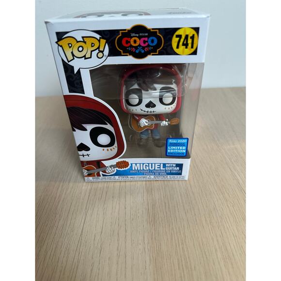 Funko Pop Disney: Coco Miguel with Guitar #741 Wondercon 2020 Exclusive - Picture 1 of 5